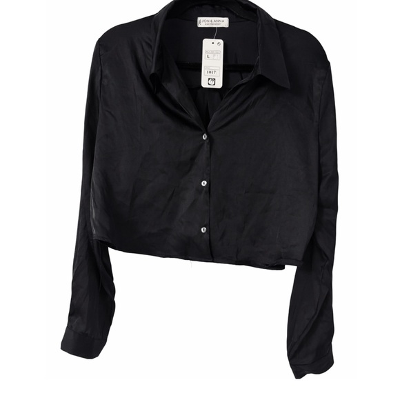 NWT Black Silk Crop Top - Picture 2 of 4